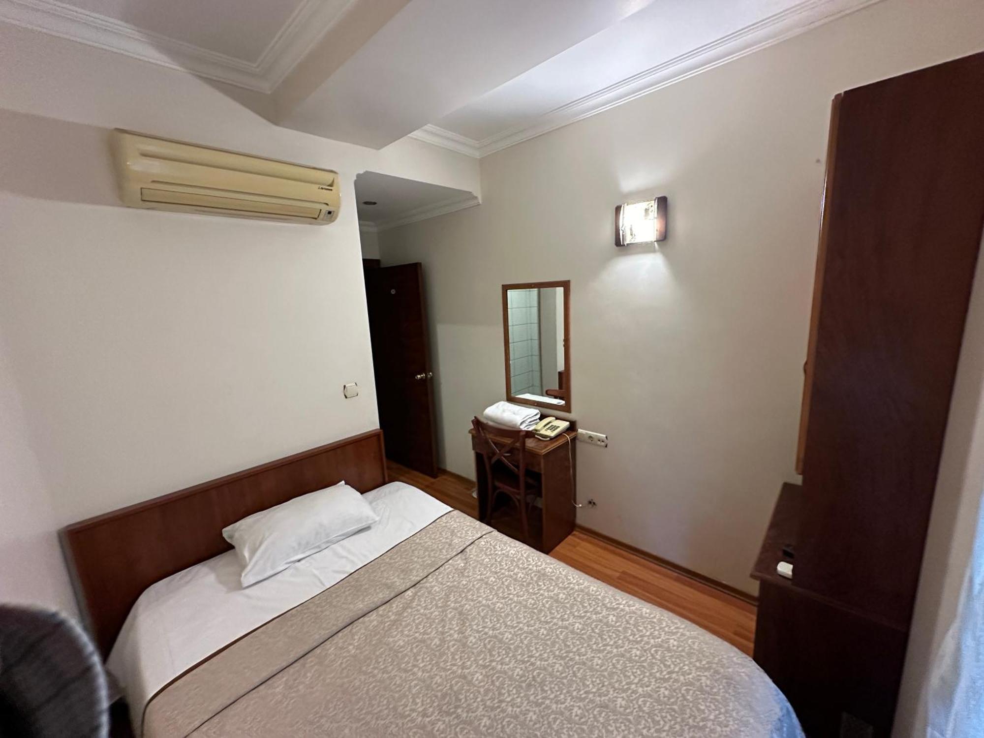 Hotel Nayla イスタンブール エクステリア 写真